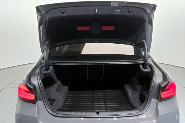 2022 BMW 5 серии с пробегом 26 220 км