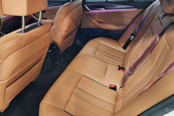 2022 BMW 5 серии с пробегом 72 739 км