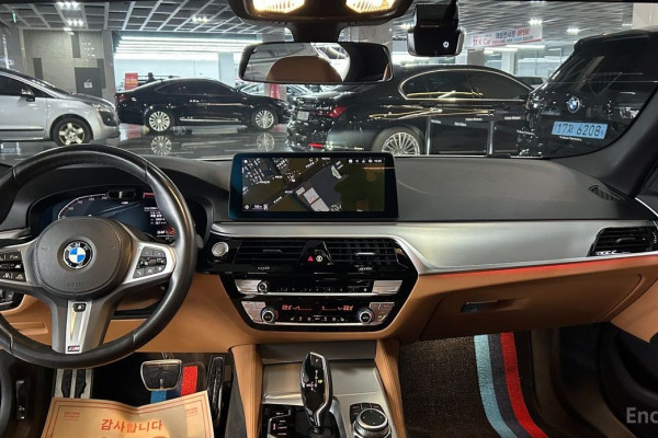 2022 BMW 5 серии с пробегом 36 998 км