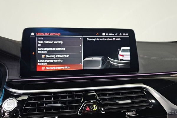 2022 BMW 5 серии с пробегом 26 294 км