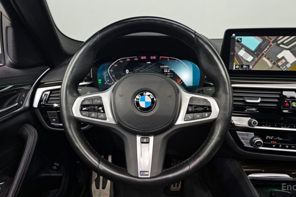 2022 BMW 5 серии с пробегом 55 884 км