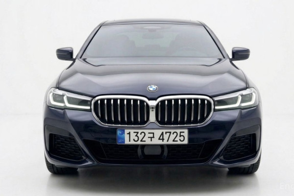 2022 BMW 5 серии с пробегом 51 250 км