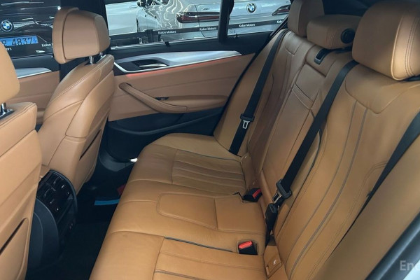 2022 BMW 5 серии с пробегом 36 998 км