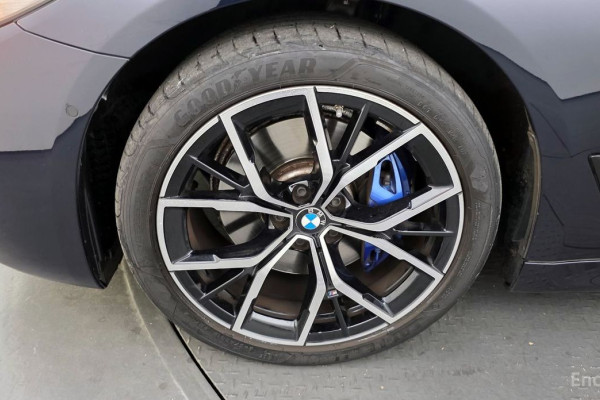 2022 BMW 5 серии с пробегом 32 774 км