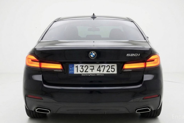 2022 BMW 5 серии с пробегом 51 250 км