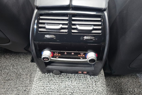 2022 BMW 5 серии с пробегом 26 294 км