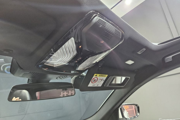 2022 BMW 5 серии с пробегом 80 211 км