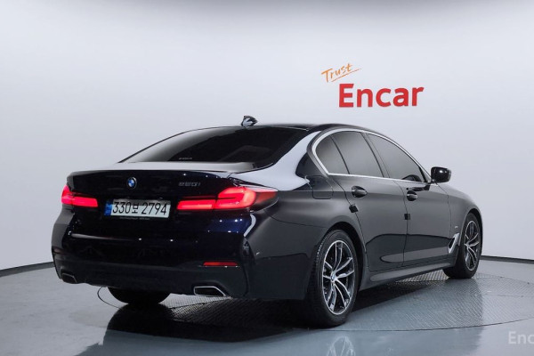 2022 BMW 5 серии с пробегом 25 229 км