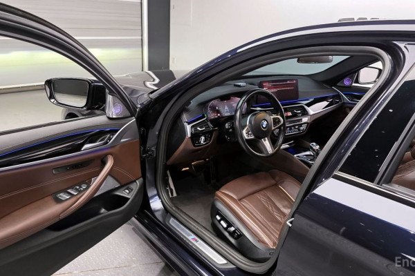 2022 BMW 5 серии с пробегом 32 774 км