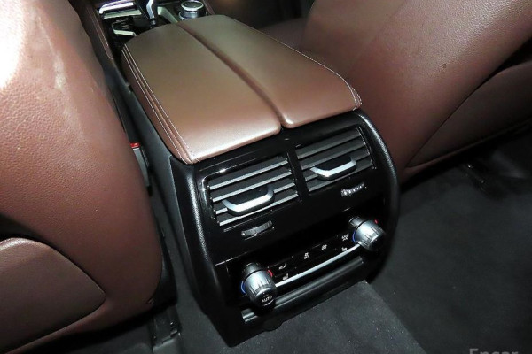 2022 BMW 5 серии с пробегом 52 202 км