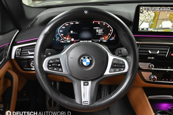 2022 BMW 5 серии с пробегом 69 501 км