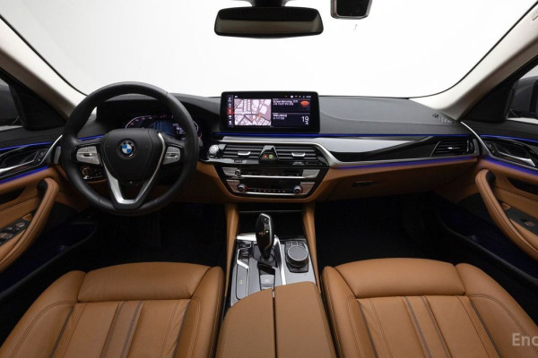 2022 BMW 5 серии с пробегом 25 189 км