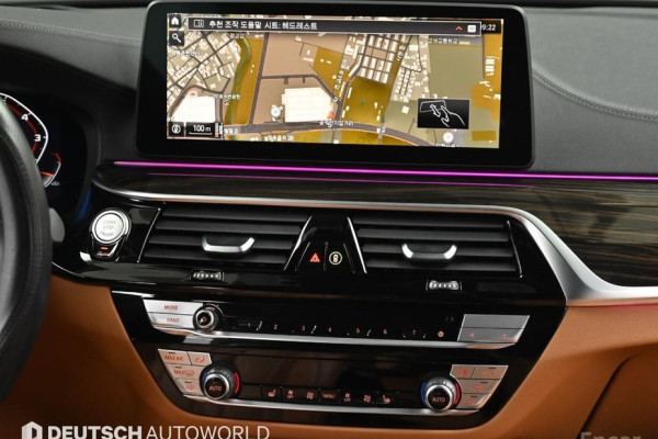 2022 BMW 5 серии с пробегом 69 501 км