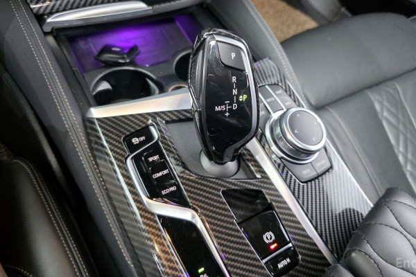 2022 BMW 5 серии с пробегом 92 334 км