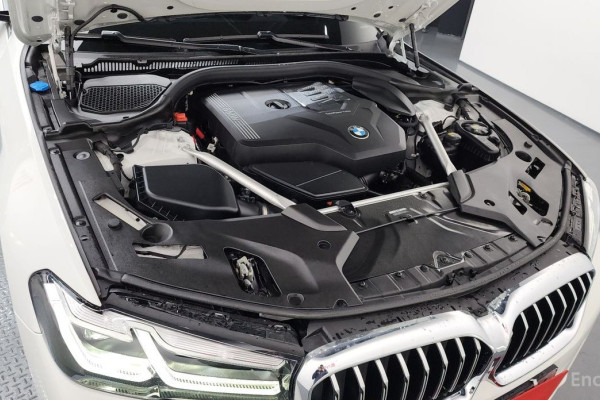 2022 BMW 5 серии с пробегом 11 316 км