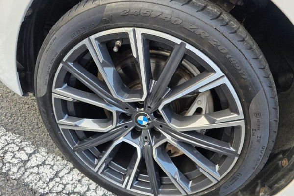 2022 BMW 5 серии с пробегом 42 960 км