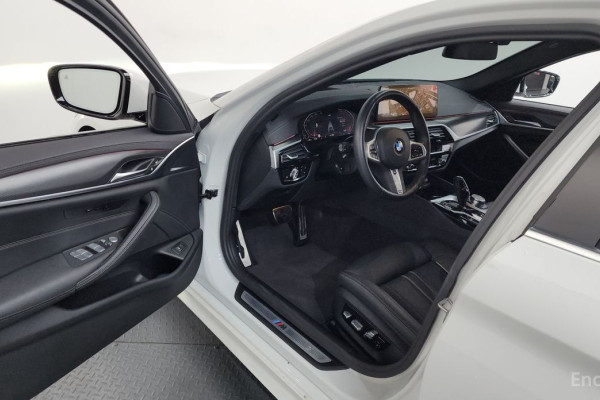 2022 BMW 5 серии с пробегом 11 316 км