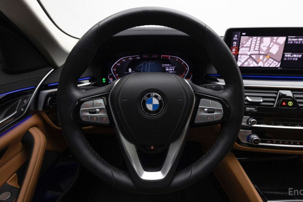 2022 BMW 5 серии с пробегом 25 189 км