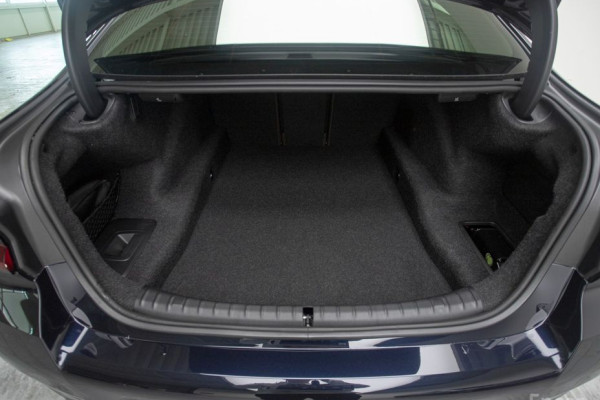 2022 BMW 5 серии с пробегом 43 822 км