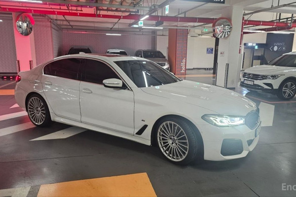 2022 BMW 5 серии с пробегом 53 000 км