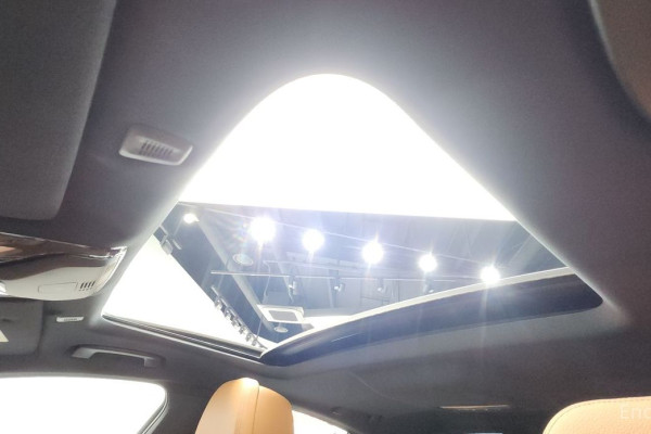 2022 BMW 5 серии с пробегом 25 229 км