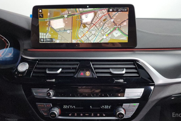 2022 BMW 5 серии с пробегом 11 316 км