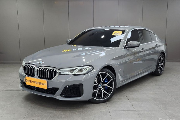 2022 BMW 5 серии с пробегом 71 168 км