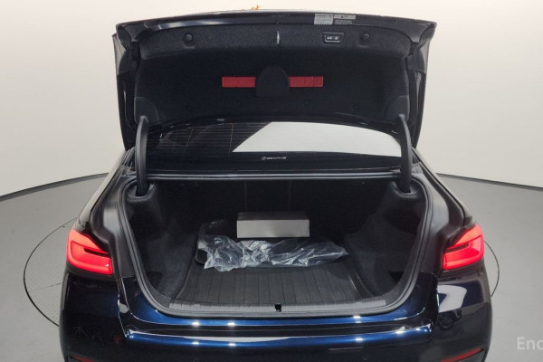 2022 BMW 5 серии с пробегом 25 229 км