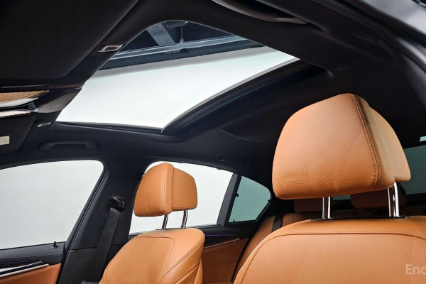 2022 BMW 5 серии с пробегом 39 559 км