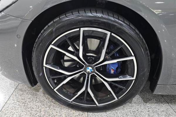 2022 BMW 5 серии с пробегом 5 049 км