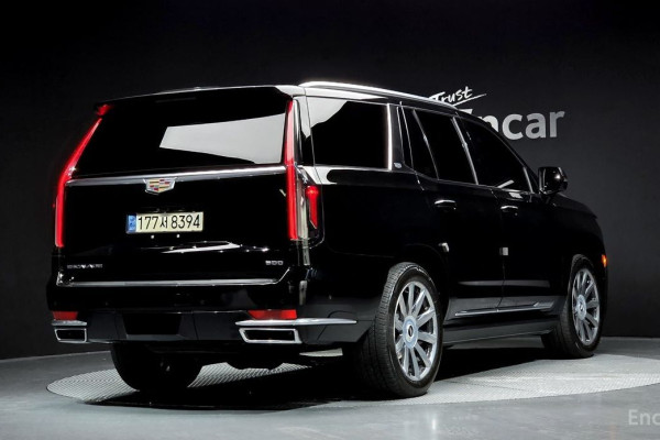 2022 Cadillac Escalade с пробегом 56 277 км