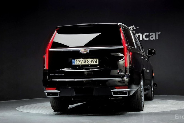 2022 Cadillac Escalade с пробегом 56 277 км