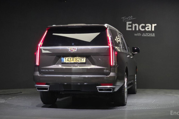 2021 Cadillac Escalade с пробегом 74 400 км