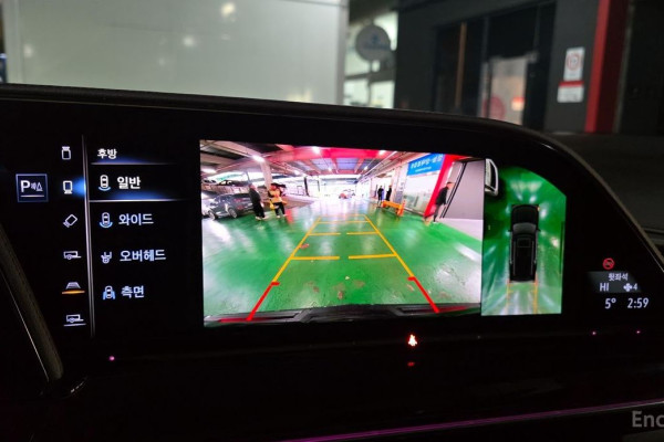 2023 Cadillac Escalade с пробегом 28 697 км