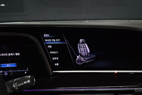 2022 Cadillac Escalade с пробегом 99 390 км