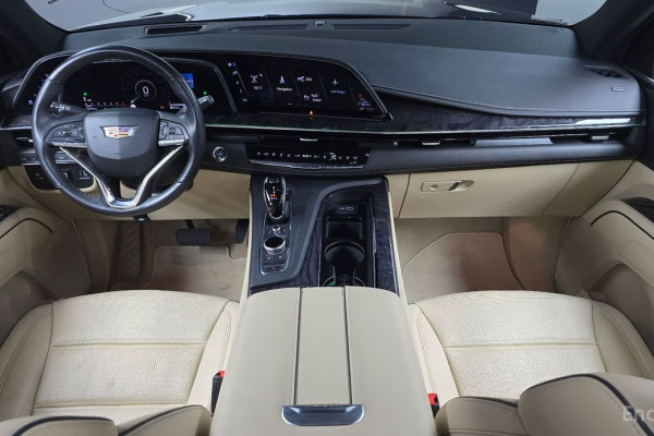 2021 Cadillac Escalade с пробегом 74 400 км