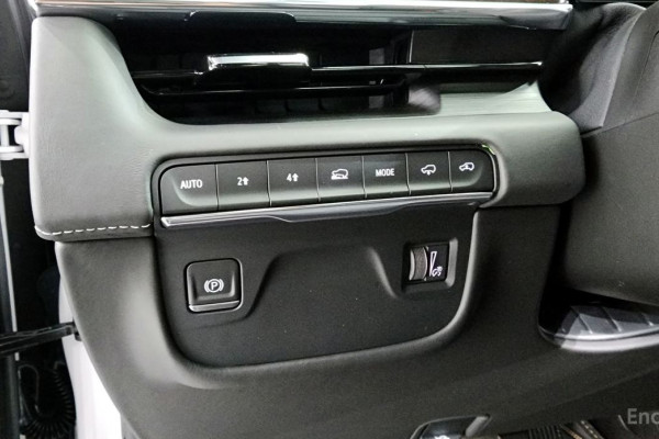 2022 Cadillac Escalade с пробегом 35 958 км