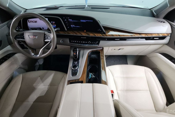 2021 Cadillac Escalade с пробегом 97 471 км