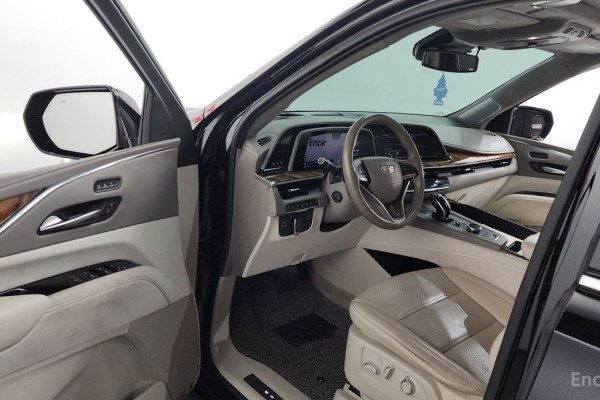 2021 Cadillac Escalade с пробегом 97 471 км