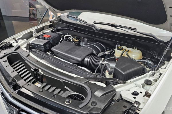 2021 Cadillac Escalade с пробегом 81 841 км