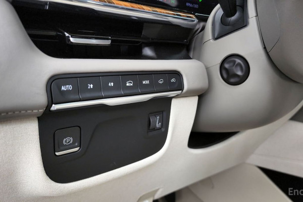 2023 Cadillac Escalade с пробегом 13 762 км