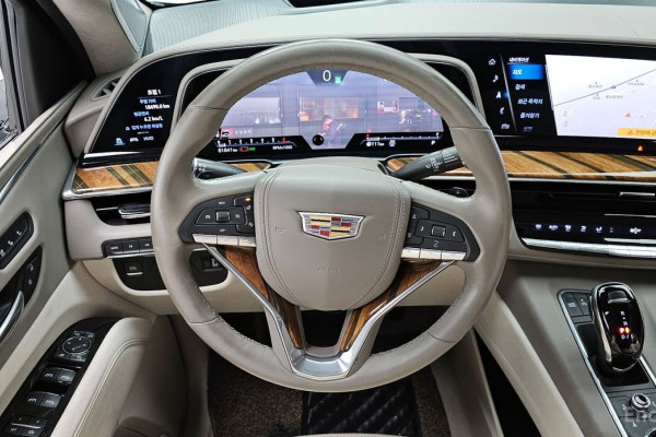 2021 Cadillac Escalade с пробегом 81 841 км