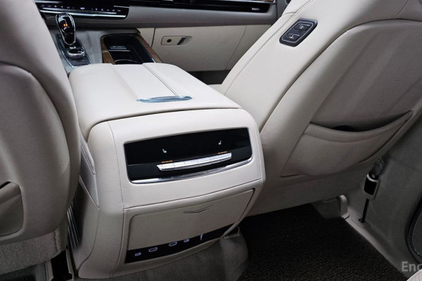 2021 Cadillac Escalade с пробегом 81 841 км