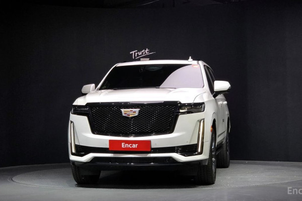 2021 Cadillac Escalade с пробегом 81 146 км