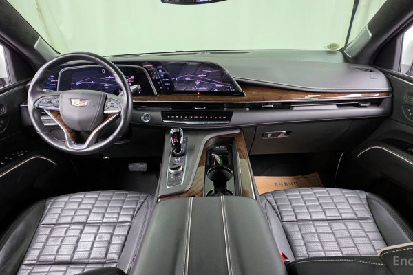 2021 Cadillac Escalade с пробегом 81 146 км