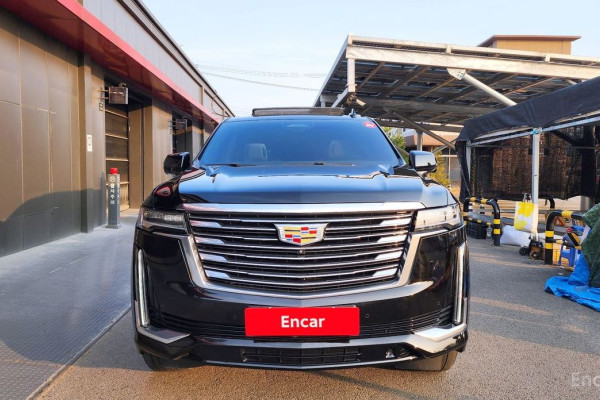 2022 Cadillac Escalade с пробегом 62 878 км