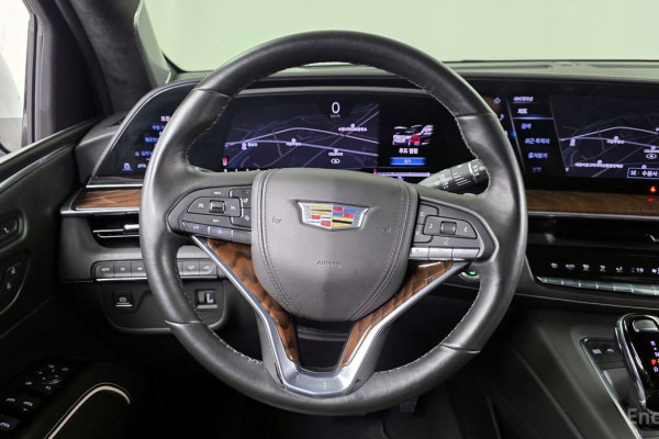 2021 Cadillac Escalade с пробегом 81 146 км