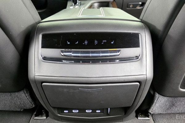 2021 Cadillac Escalade с пробегом 81 146 км