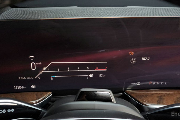 2025 Cadillac Escalade с пробегом 11 104 км