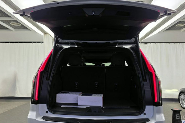 2021 Cadillac Escalade с пробегом 81 146 км